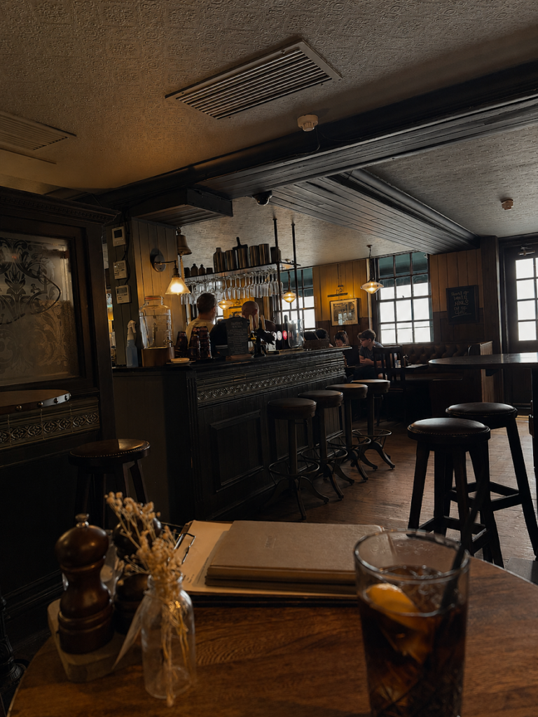 the three tuns restaurant