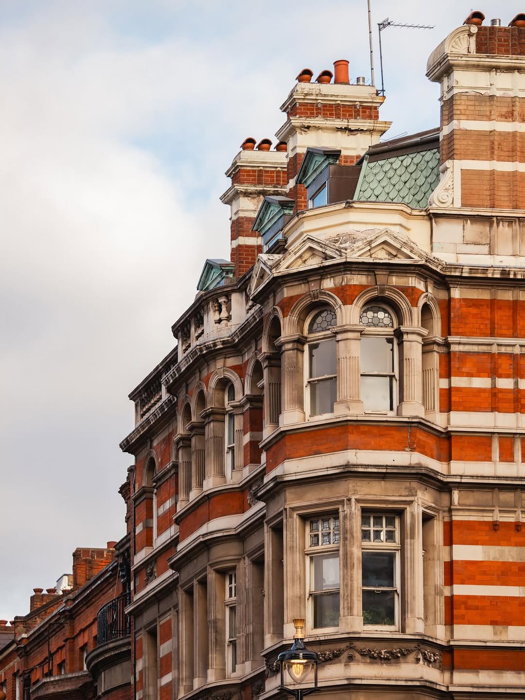 building in fitzrovia