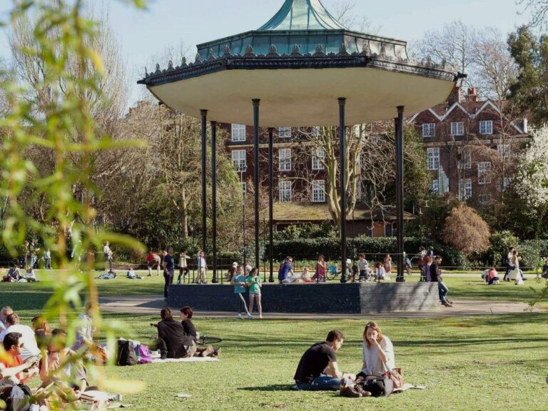 outdoor space in Fitzrovia Quarter