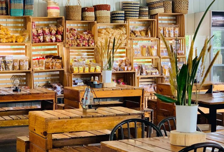 gift shop souvenir shop london